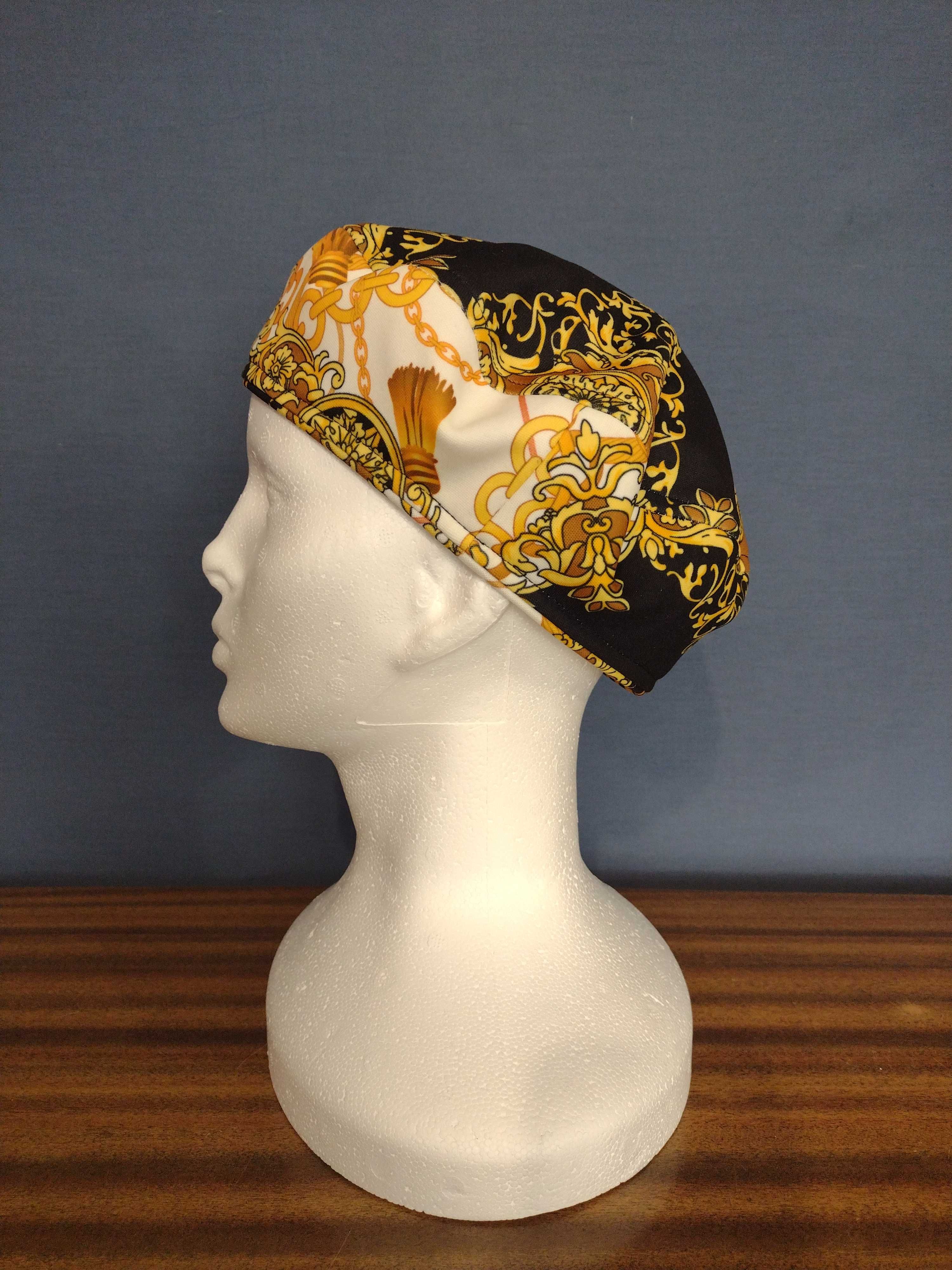 A la Versace - beret hand made