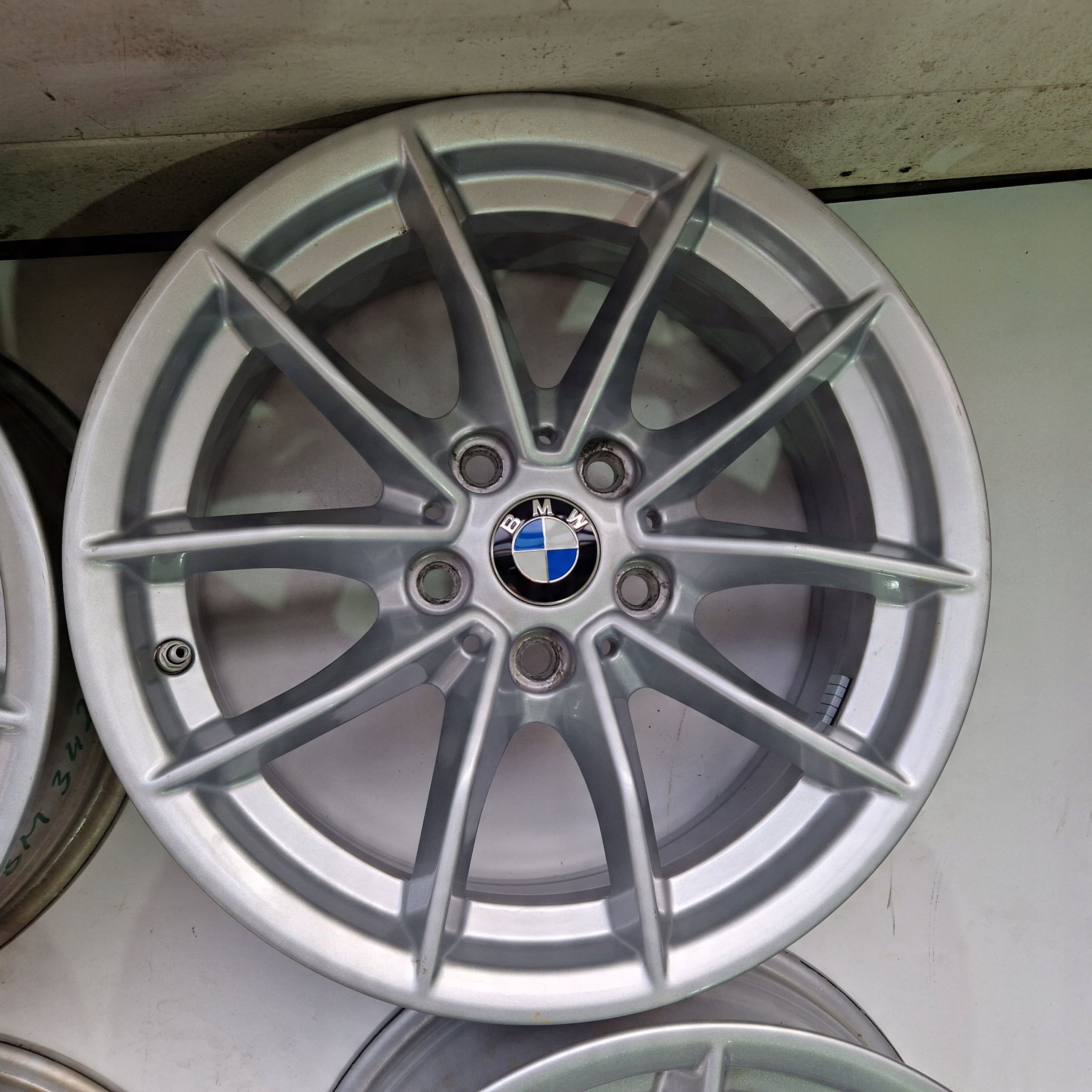 BMW G20 G21 5x112 16'' ET22 4X