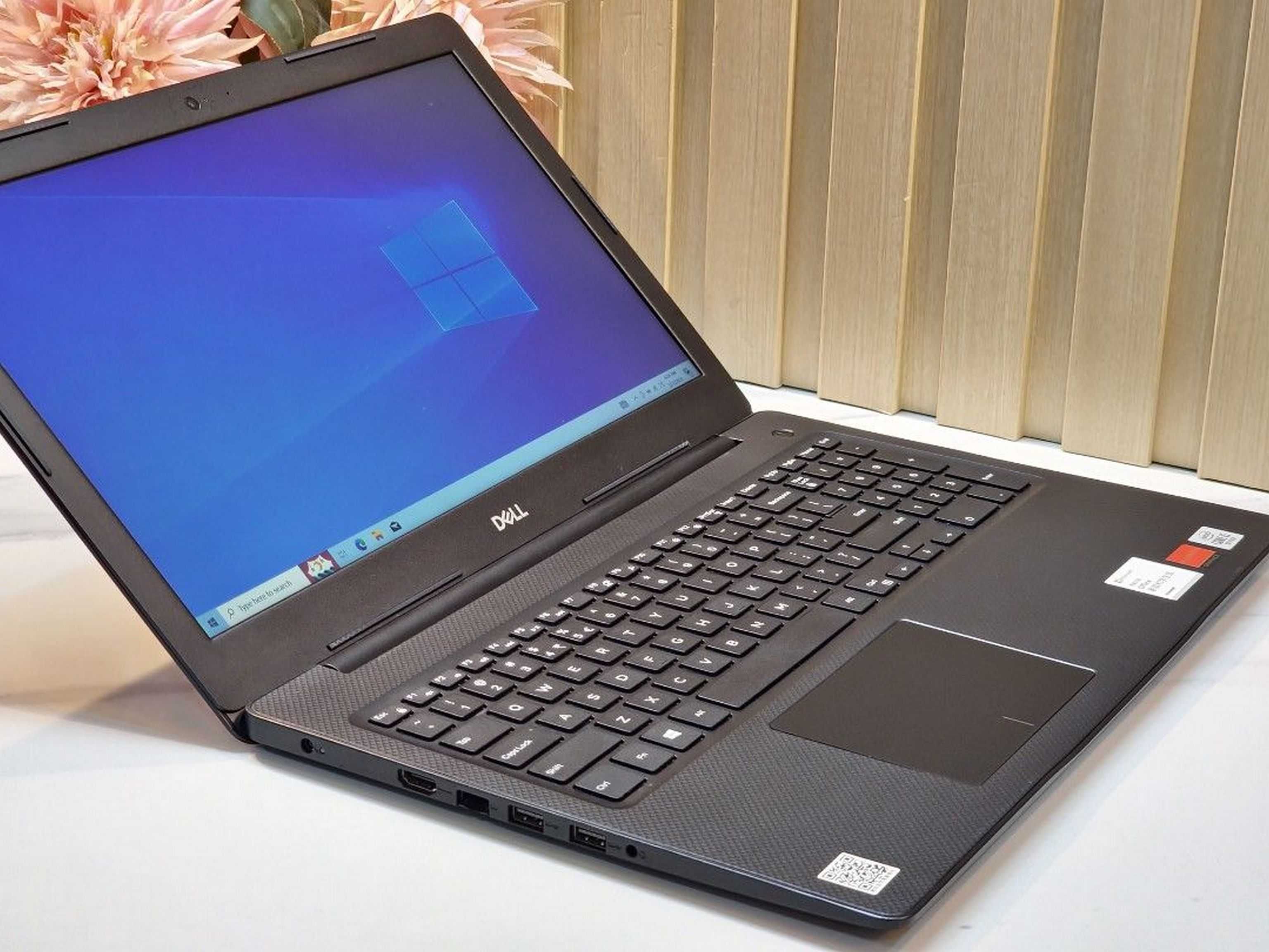 Dell Vostro 15.6" Octacore i5/8GB/256Nvme gama Profissional