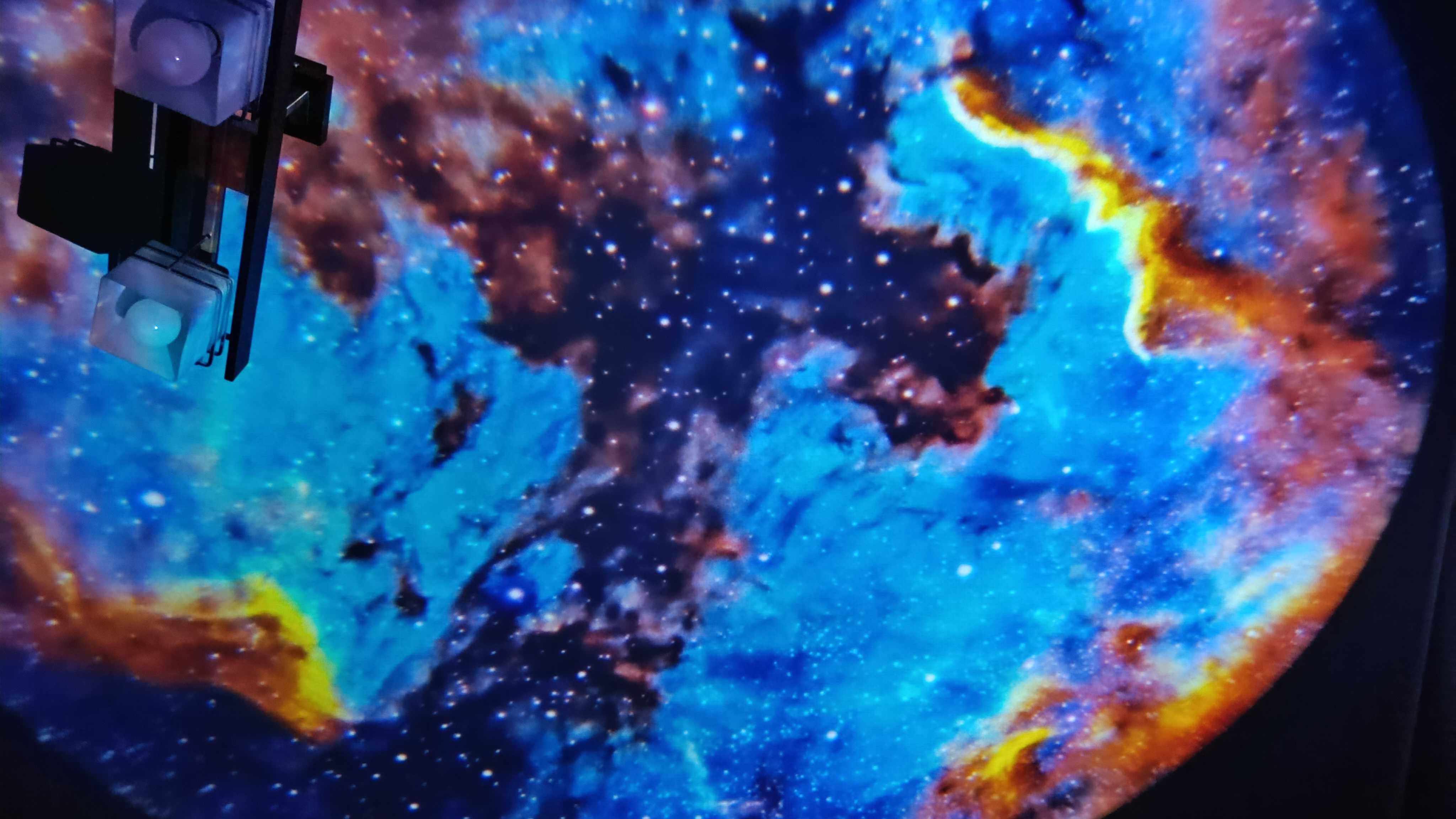 Projektor gwiaździstego nieba, planetarium, obrotowy, 13 dysków, real