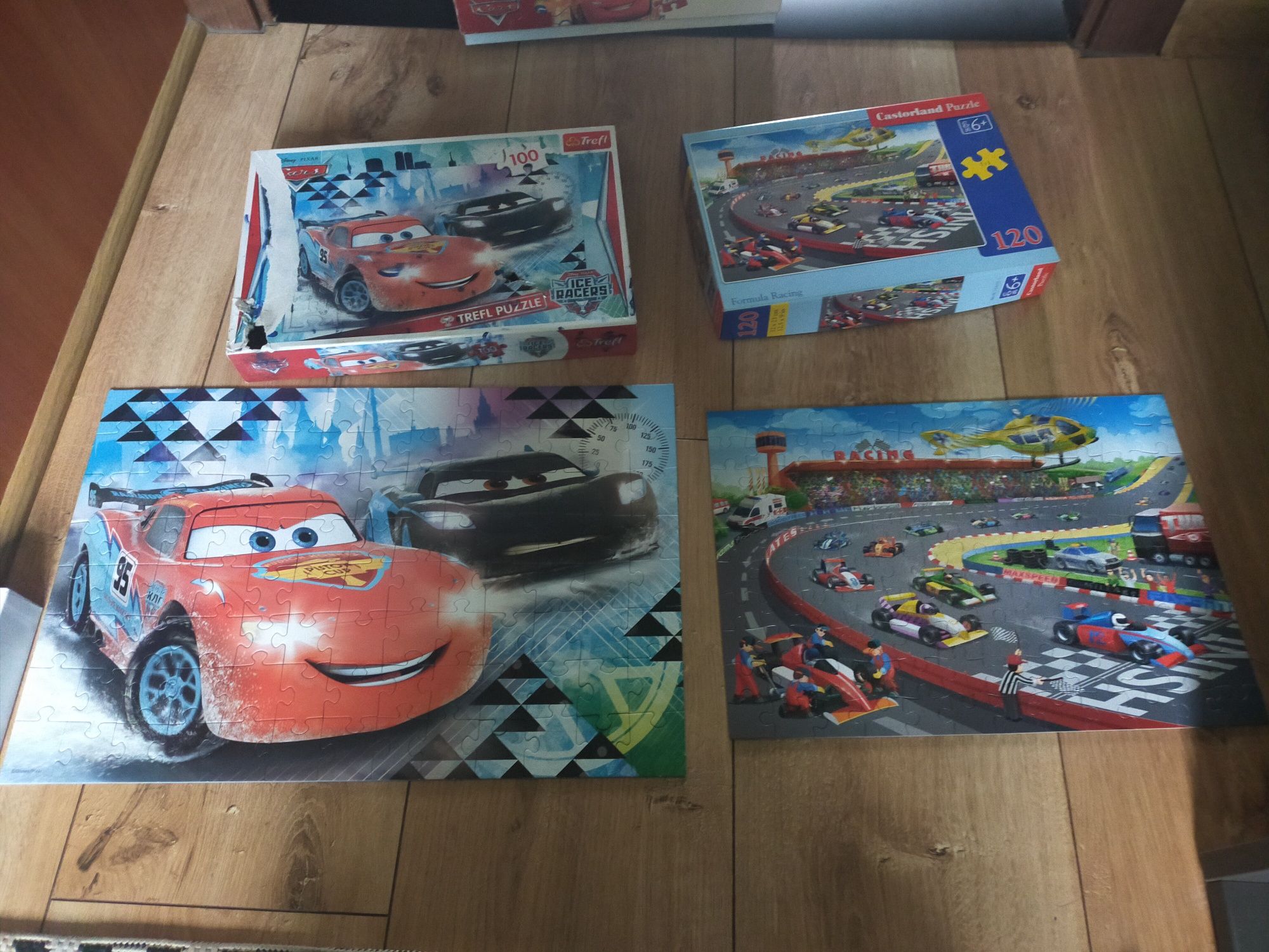 Puzzle wyścigówki i cars