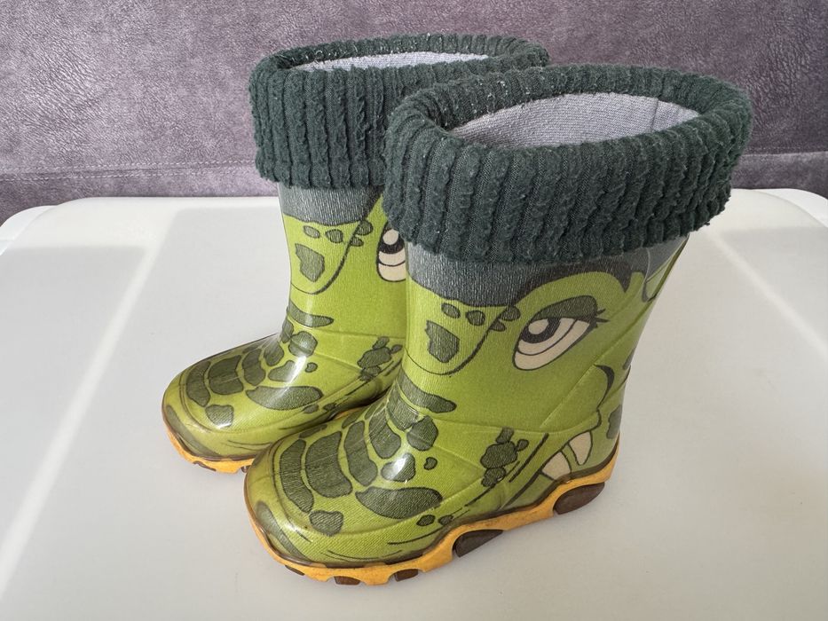 Губові чоботи 24-25 розмір