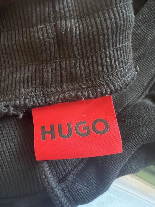 Оригиналтные спортивные штаны HUGO