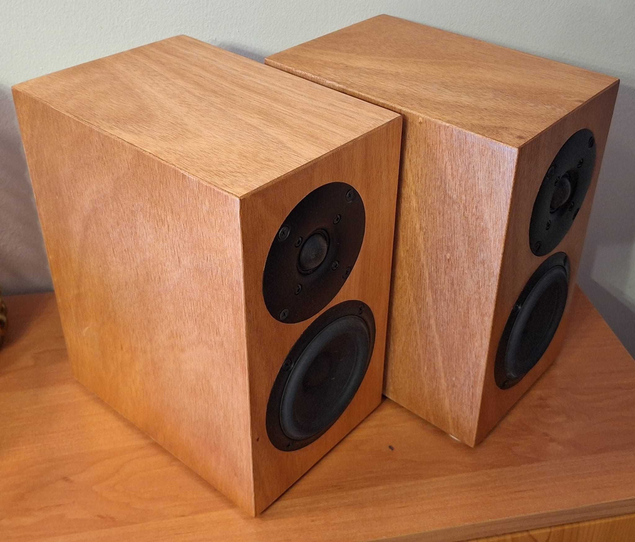 Mini monitory SB Acoustic