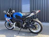 Suzuki GSX-R 600 L2 2012 sport motor gsxr motocykl