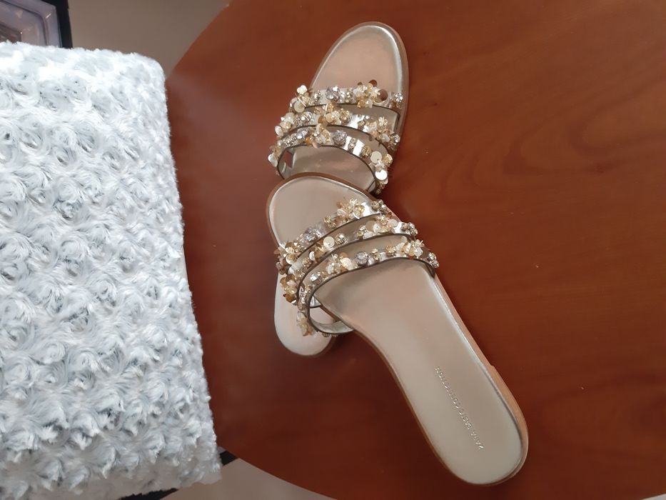 Klapki japonki buty Zara woman złote korale ozdoby 39 slim model kaza