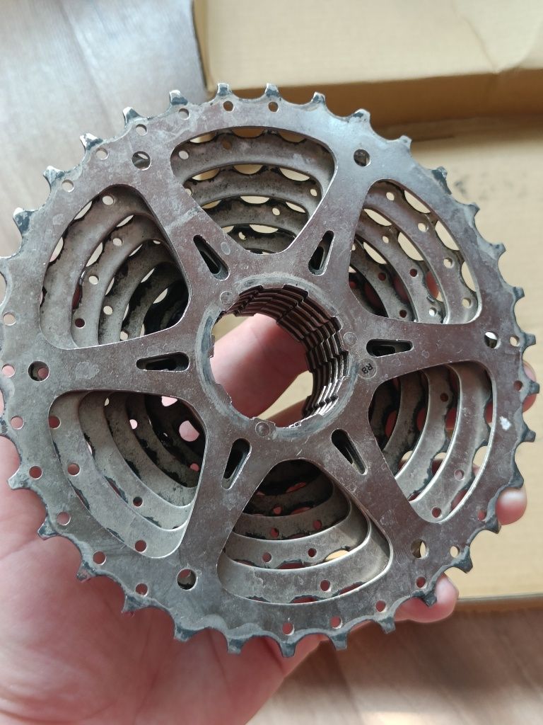 Kaseta SHIMANO Alivio CS-HG400-9  11-34