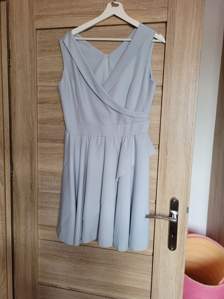 Sukienka błękitna rozmiar 40