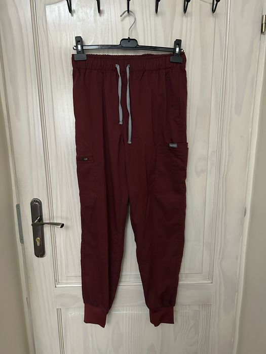 Komplet medyczny Scrubs burgundowy M NiaaHin