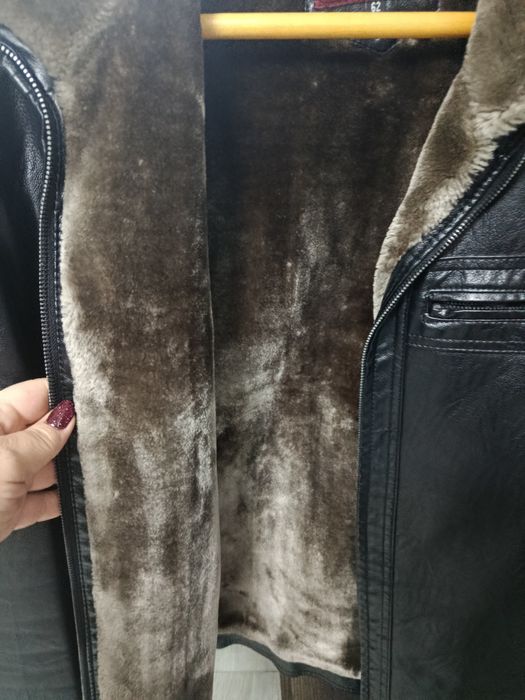 Куртка зимова чоловіча в хорошому стані