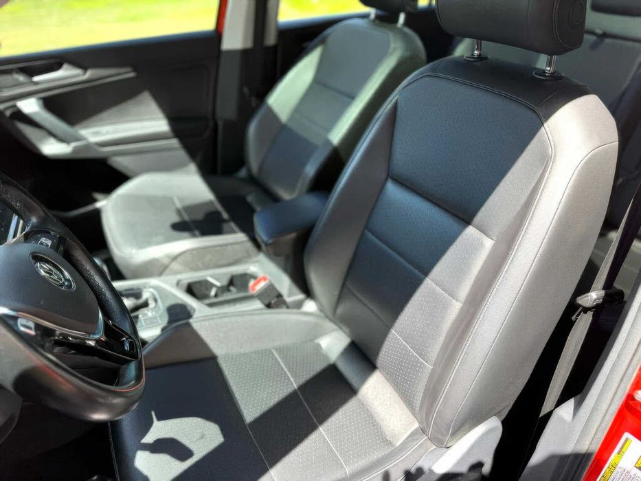 Volkswagen Tiguan      2018