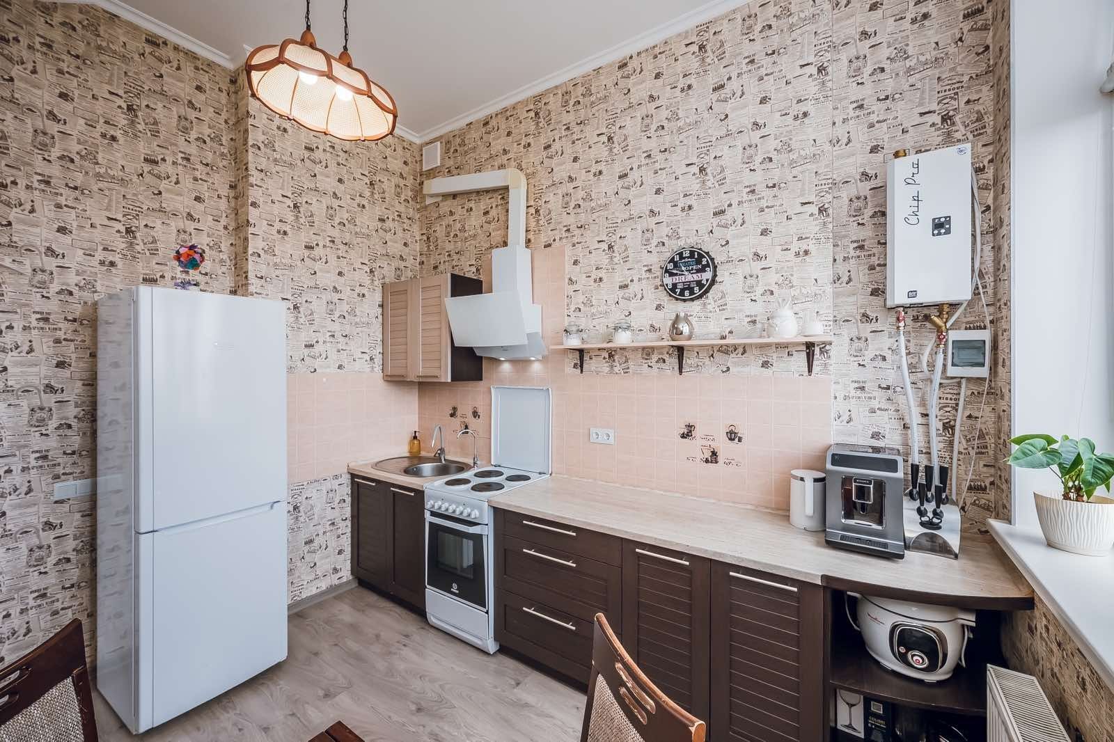Продам 2к кв, 75м2,  с. Чубинське вул. Яблунева