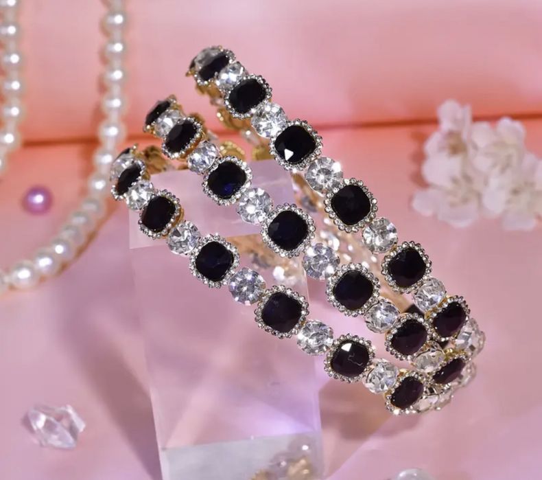 Ободок обруч со стразами на голову. Украшения для волос.