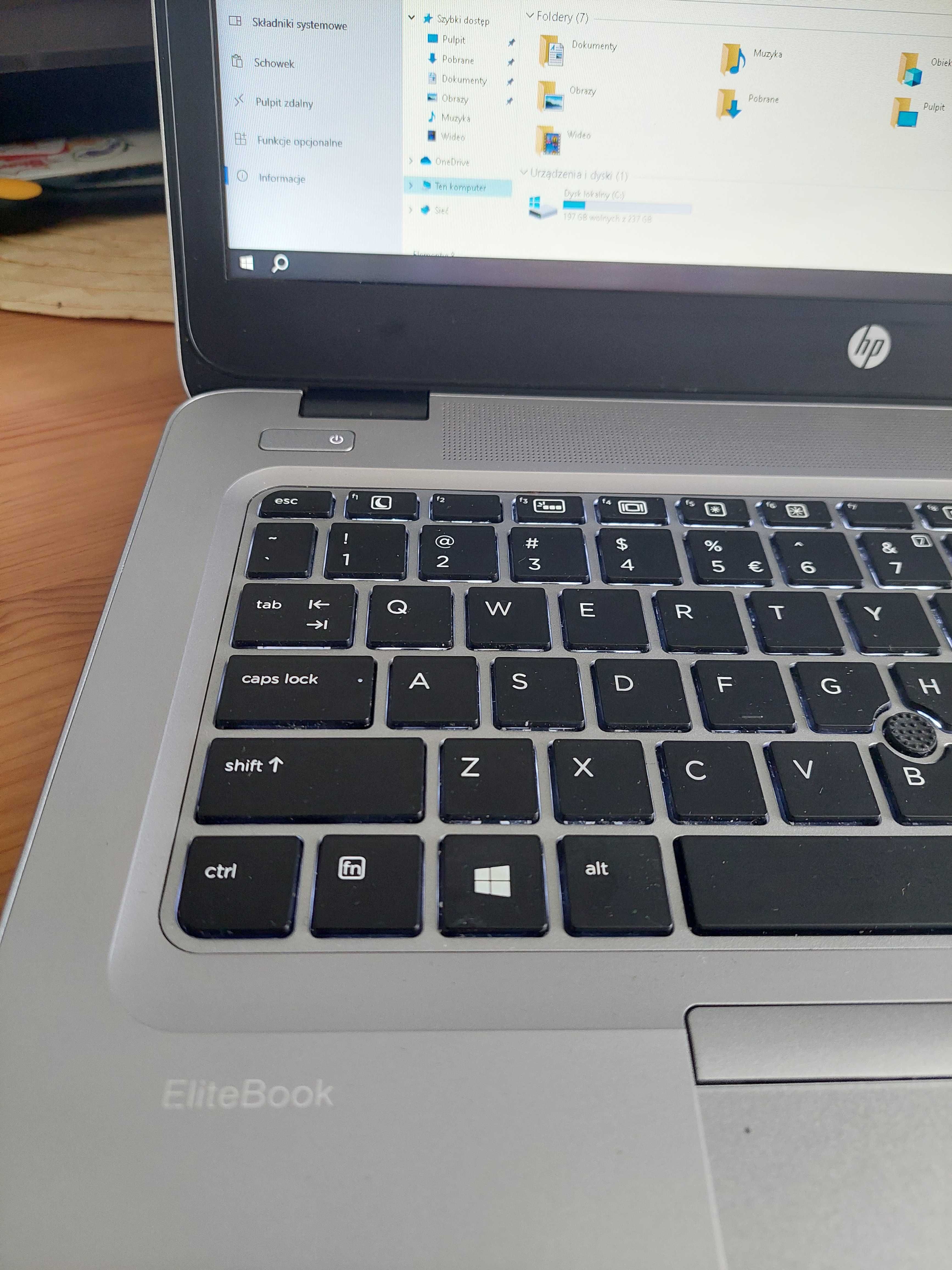 ### Komputer HP EB 840 G3 Bang Olufsen 16GB 256m2 i5-6300U ###