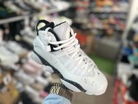 Кросівки баскетбольні Nike Jordan 6 Rings ( РОЗМІР 36 )