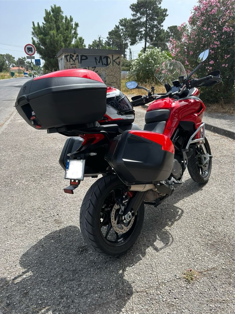 Ducati Multistrada V2S 2022
