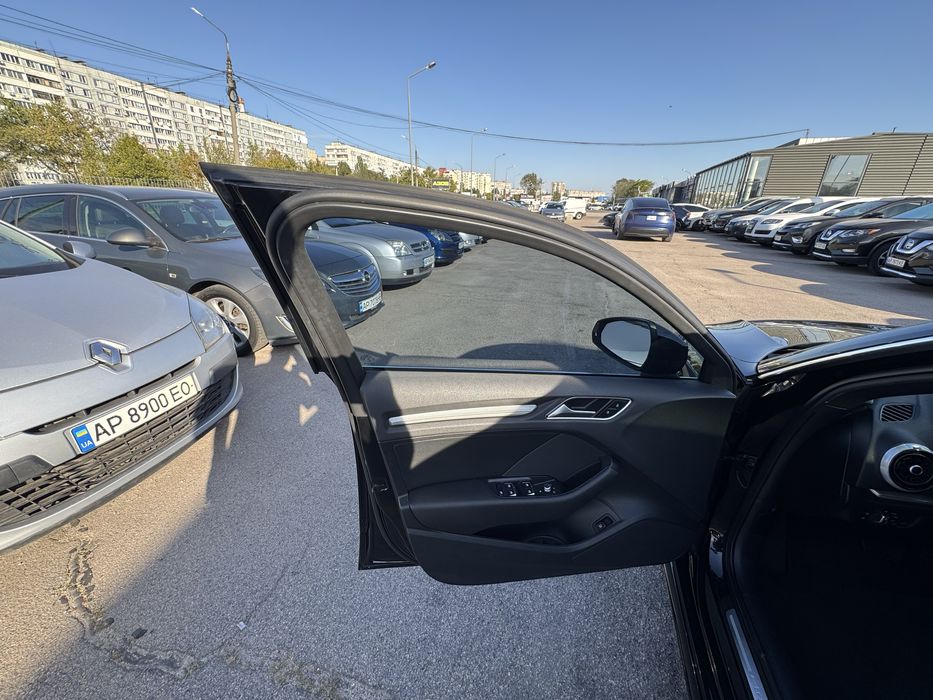 Продам AUDI A3 E-Tron