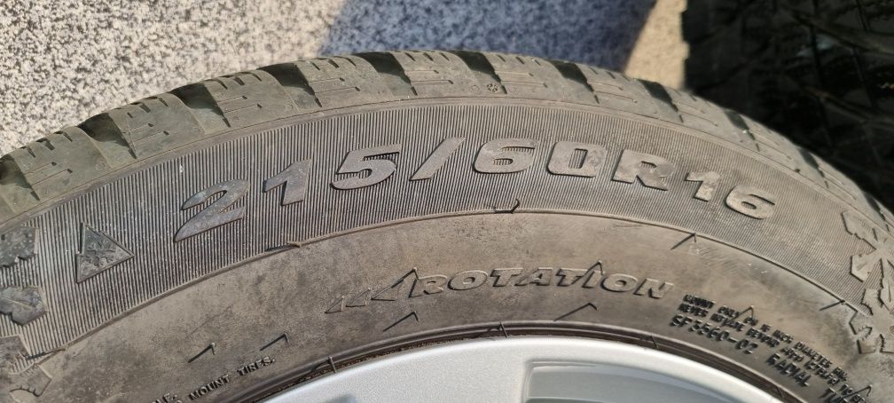 5x114,3 Honda 215 60 R16 Bridgestone