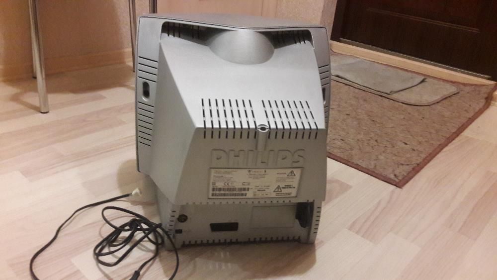 СРОЧНО ПРОДАМ Телевизор Philips 14PT1686 / 58S НА РАЗБОРКУ!