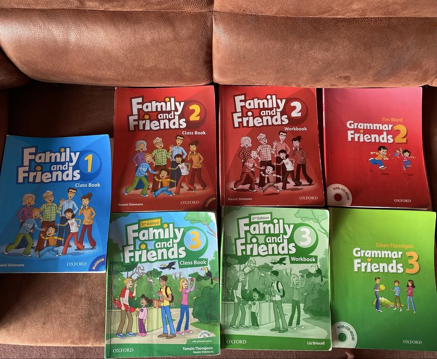Книги бизнес испанский, комплекти Family and friends 1,2,3
