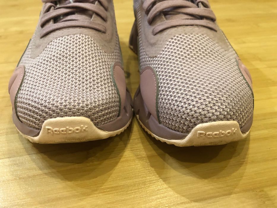 Жіночі кросівки Reebok zig tech розмір 38,5 25 см