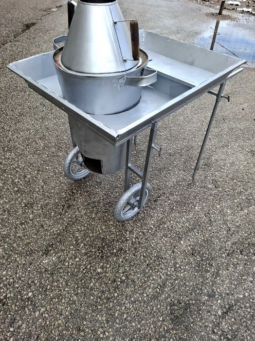 Carrinho de Castanhas Assadas usado