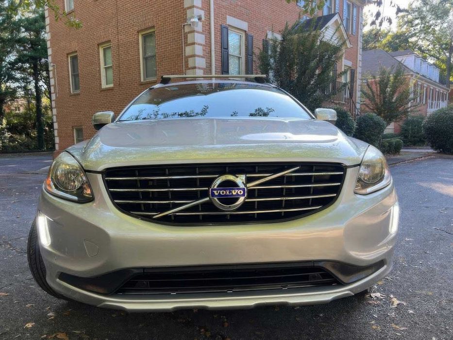 Volvo XC60 T5 Premier      2015