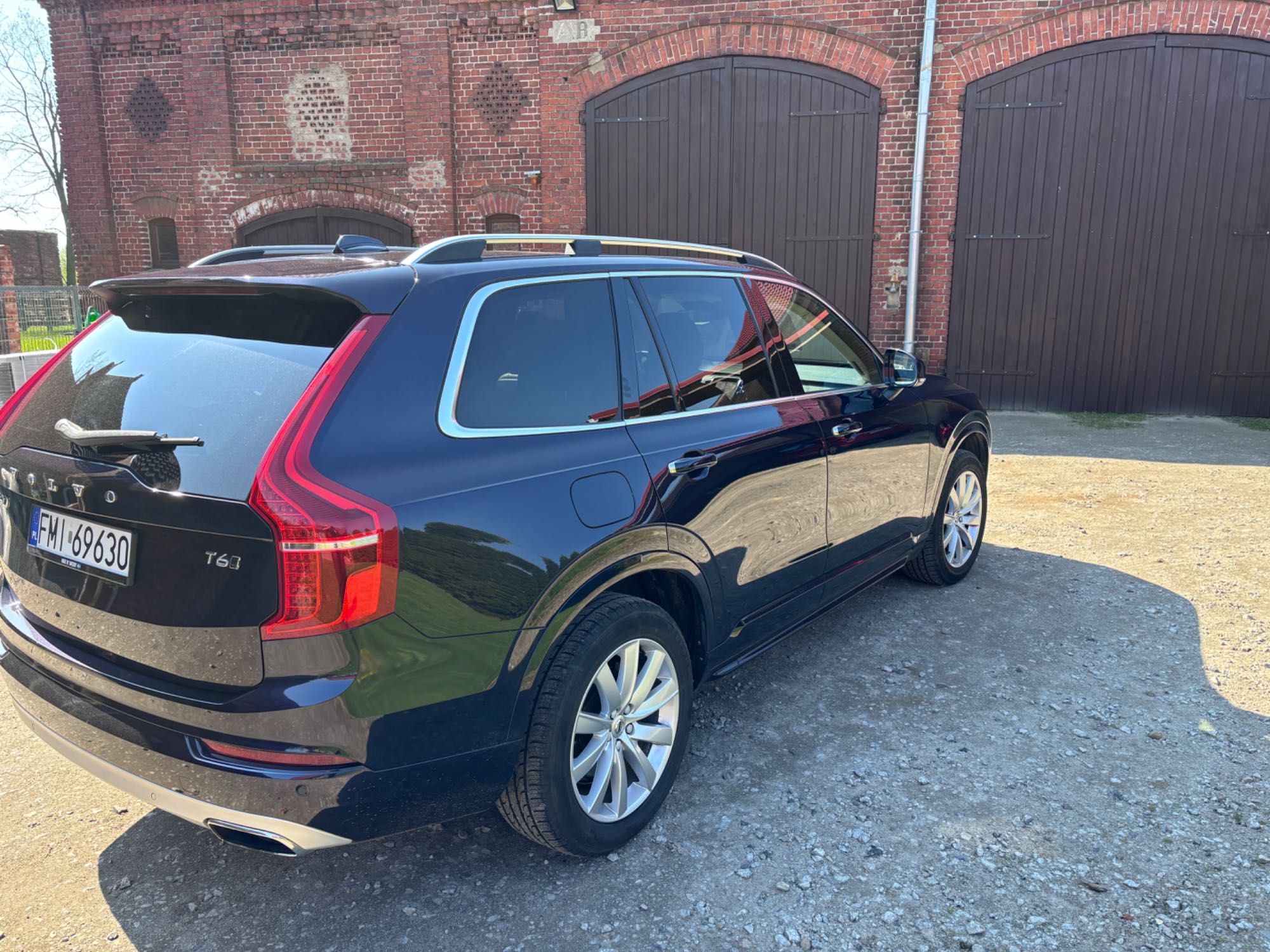 VOLVO XC90 2.0 Pb • 2016 • MOMENTUM • 7-osobowy •Kamery 360°