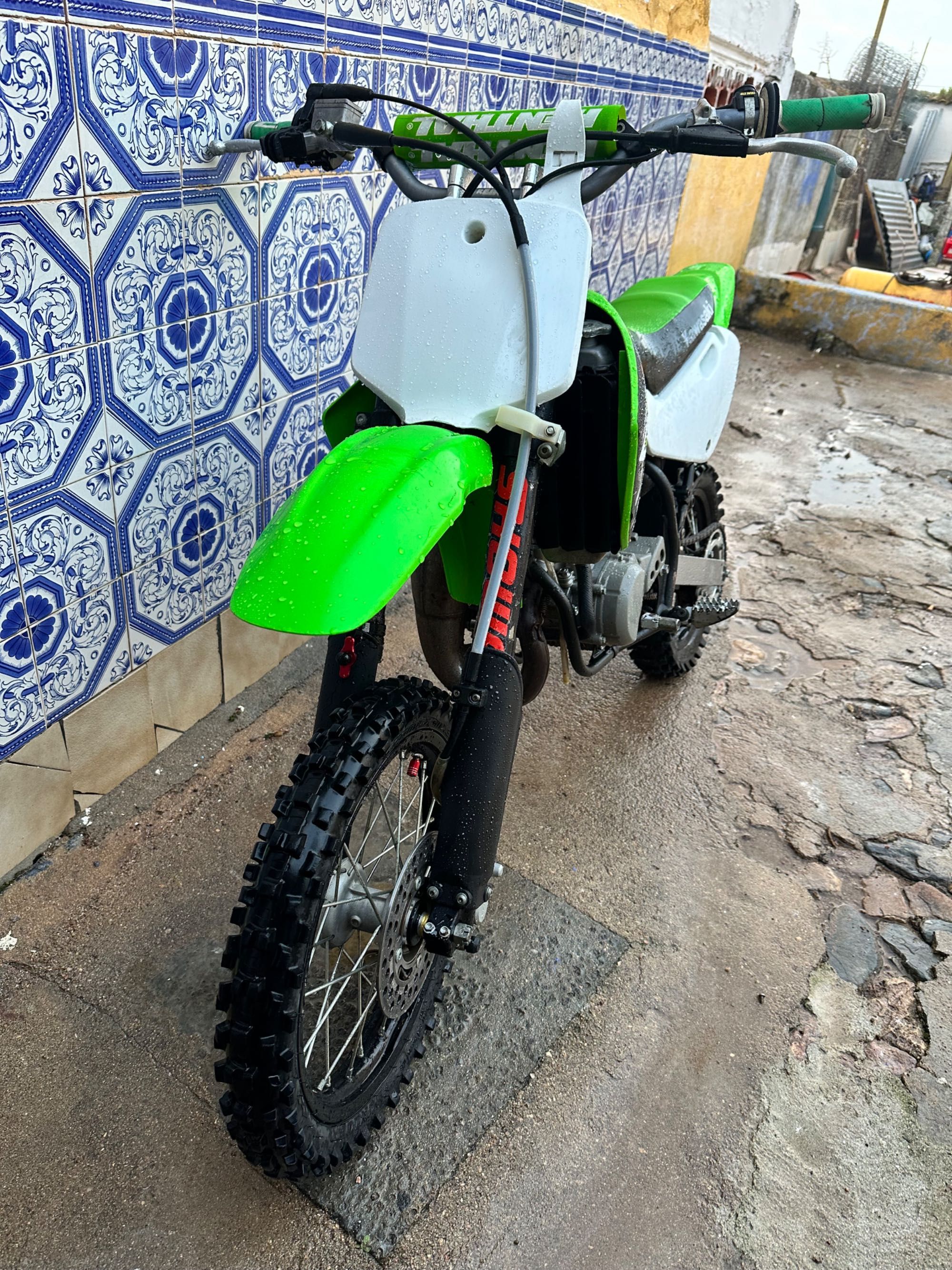 Vendo Kx 65 ano 2017