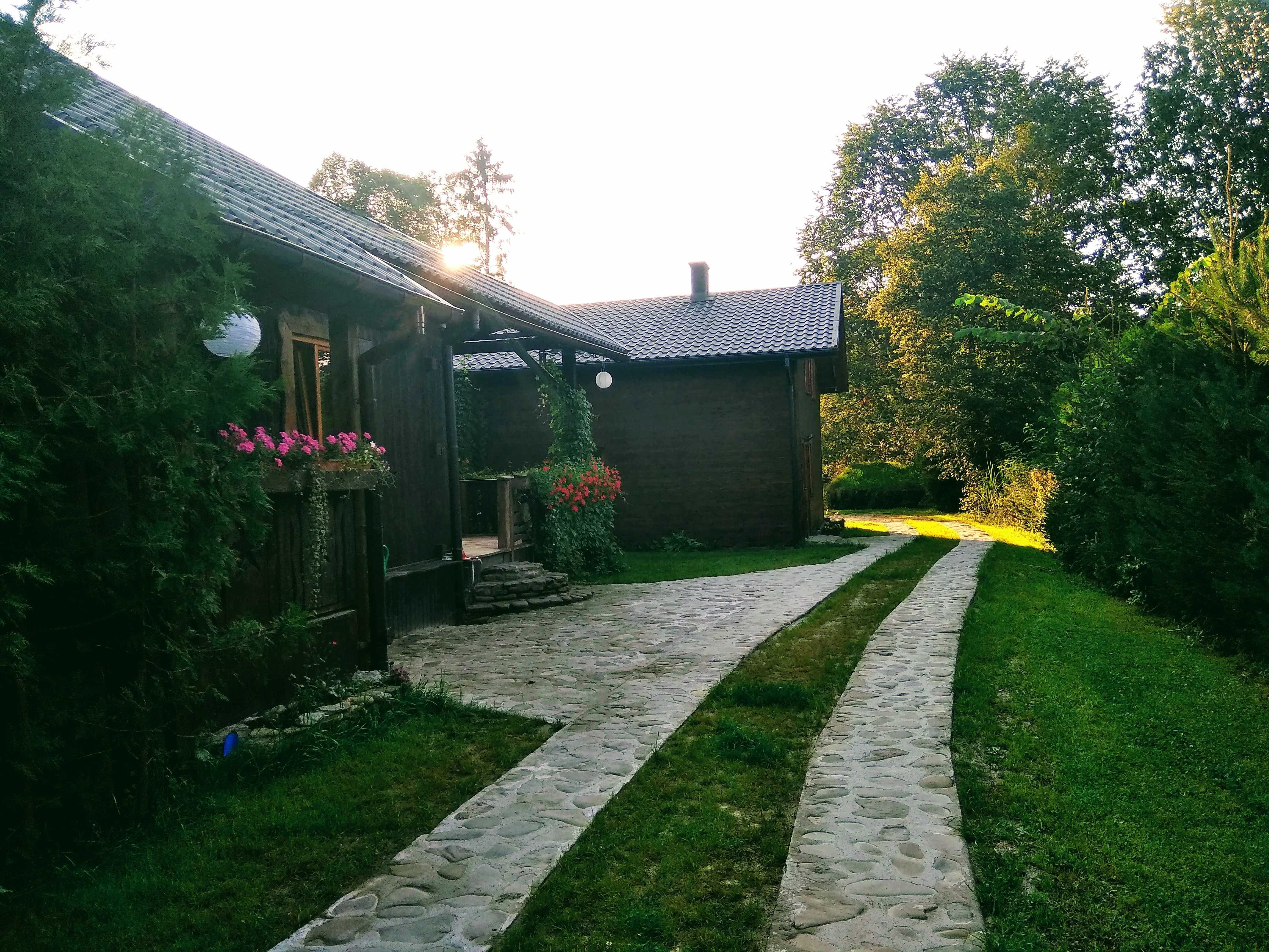 Ostoja nad potokiem Dwernik Bieszczady Noclegi Domki Apartamenty