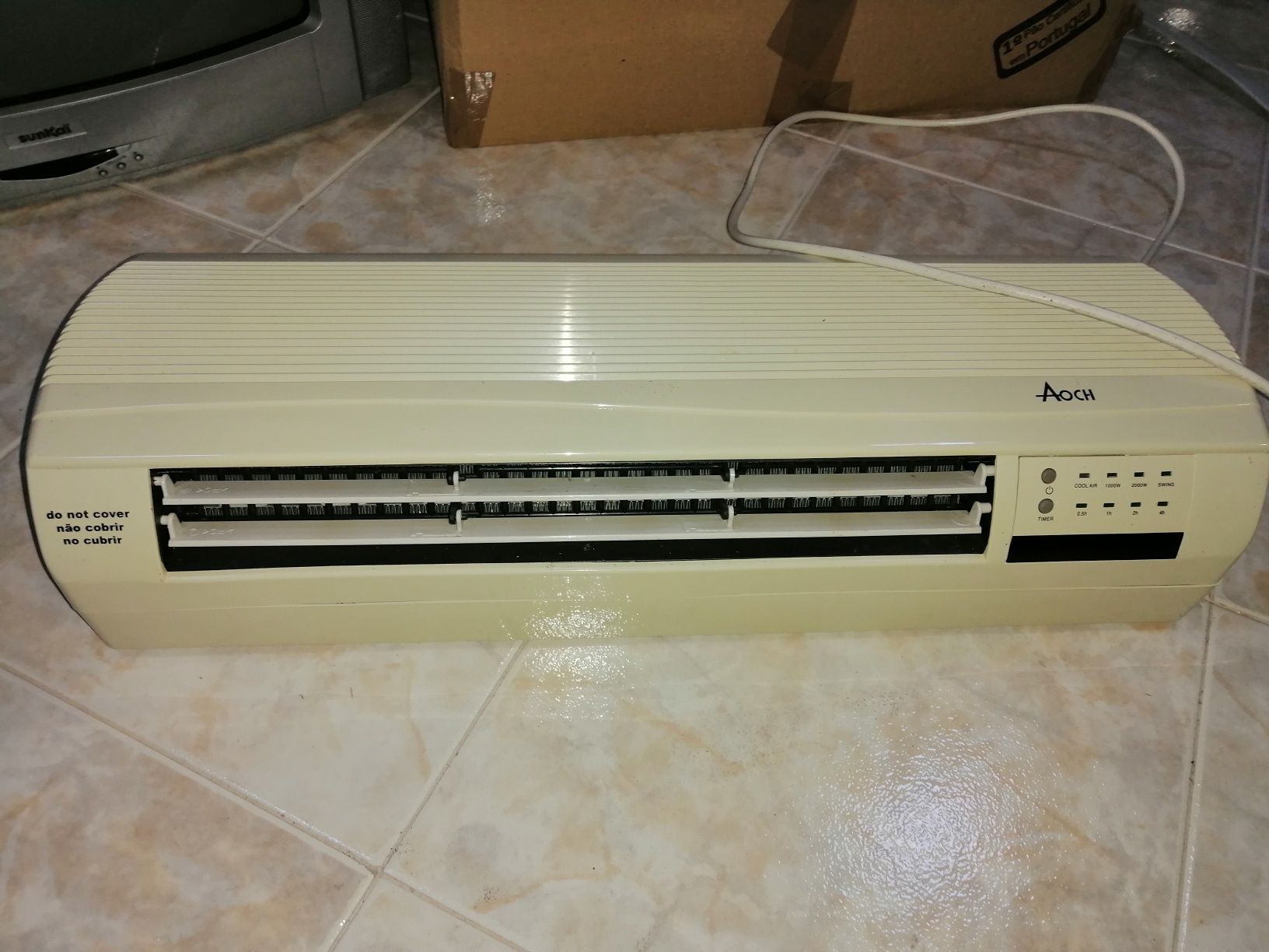 Aquecedor elétrico de parede 20€