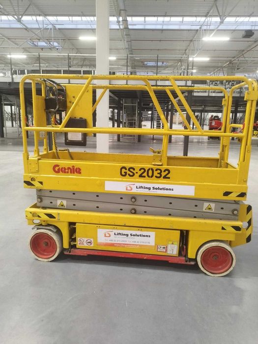Sprzedaż podestu nożycowego Genie GS-2032