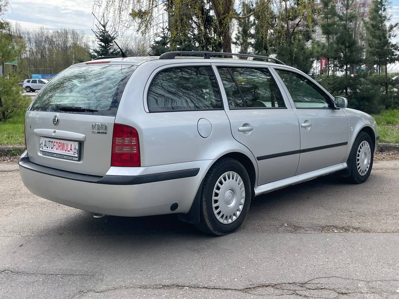 Skoda Octavia Combi Tour 1.6 MPI (ГБО) 2006 рік з Німеччини