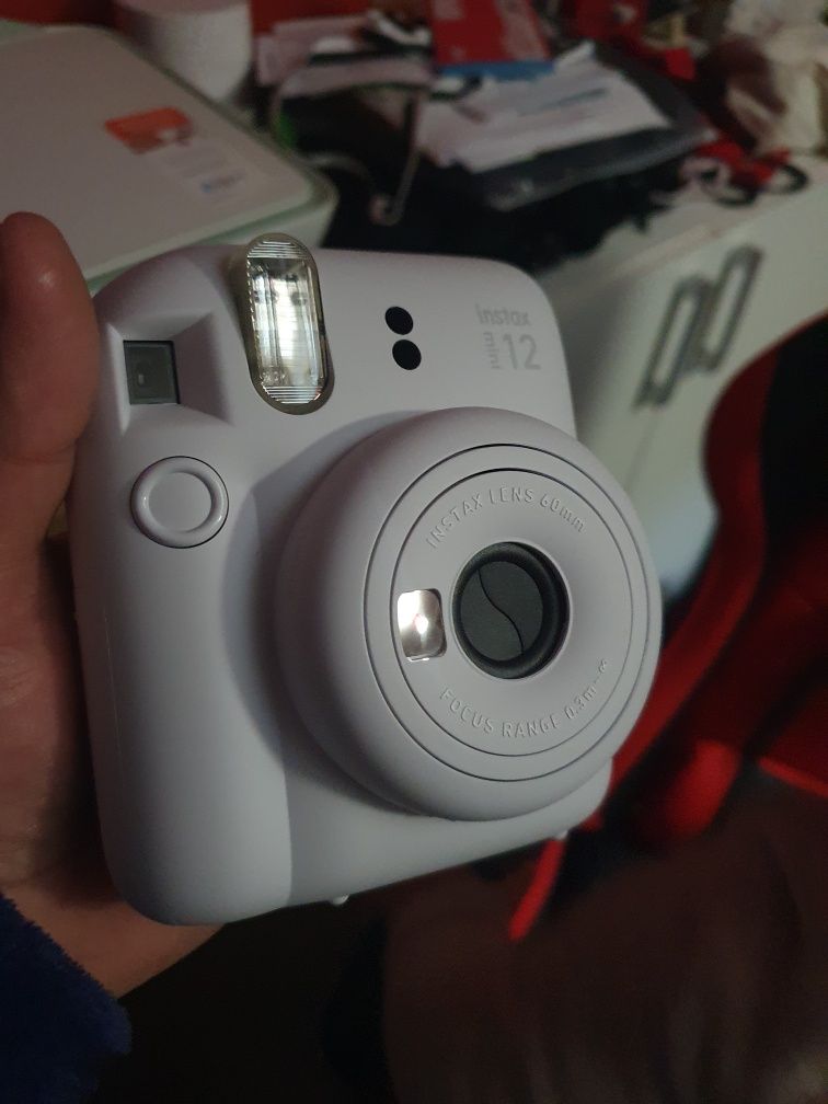 Instax mini 12 nova