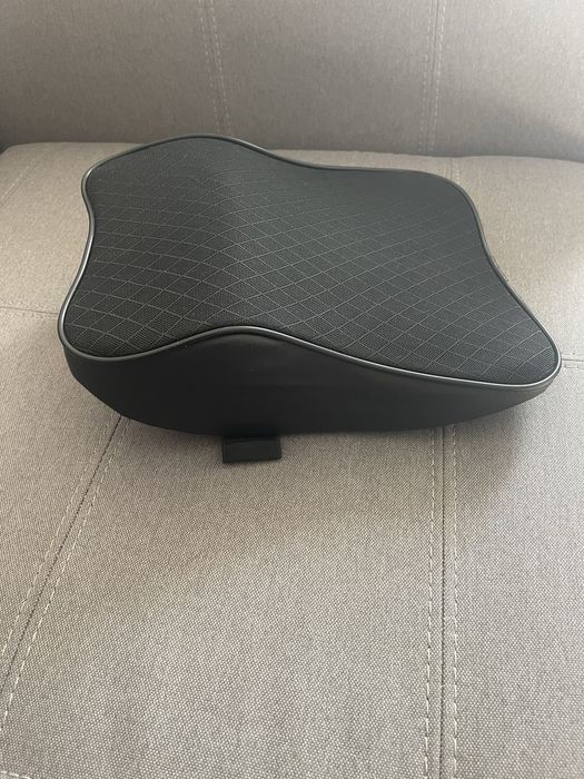 Продам ортопедичну авто подушку