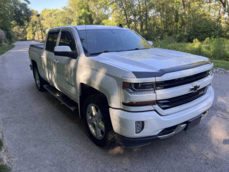 Chevrolet Silverado 1500 LT Z71      2016