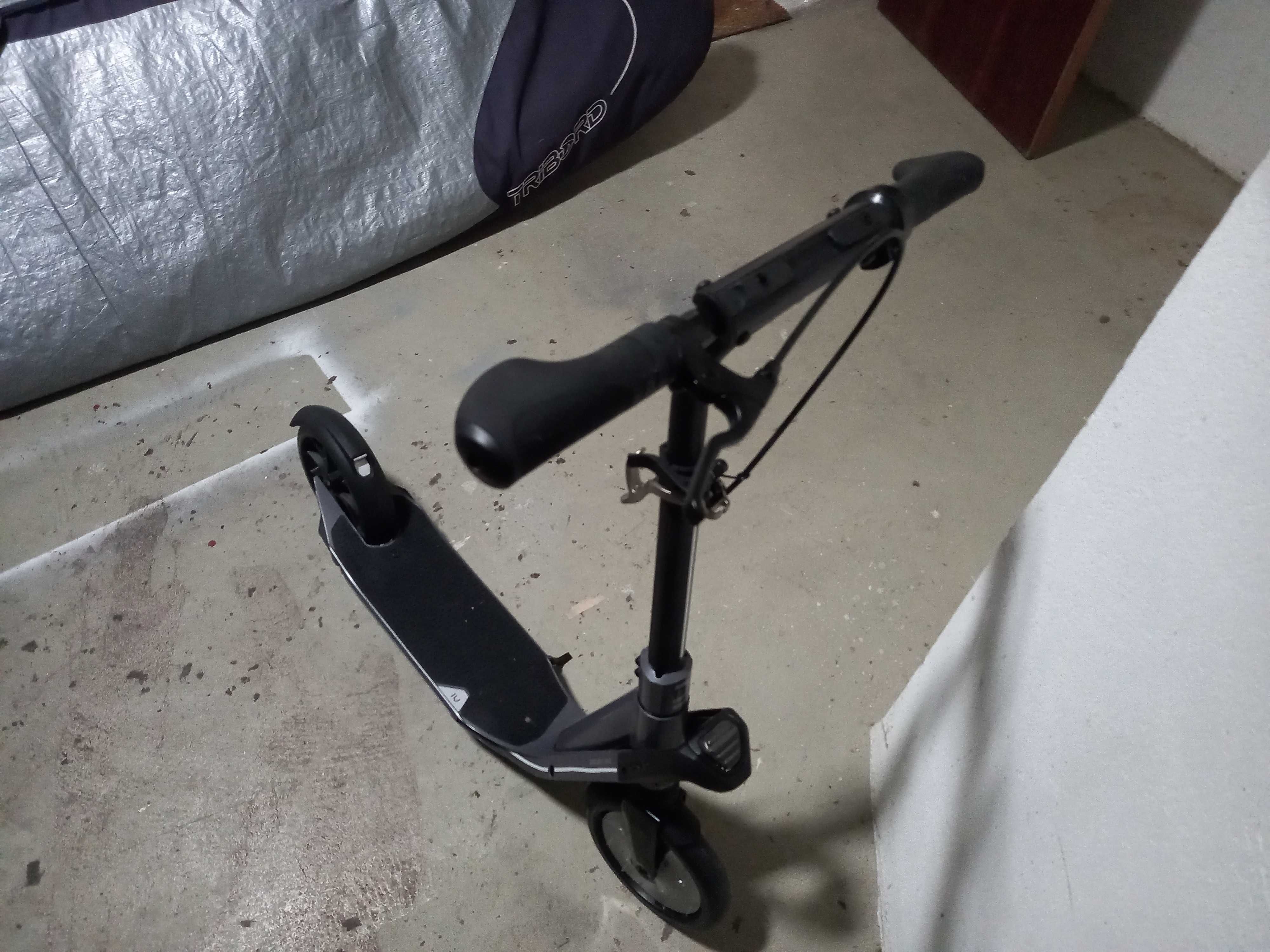 Vendo scooter manual completamente nova (sem uso)