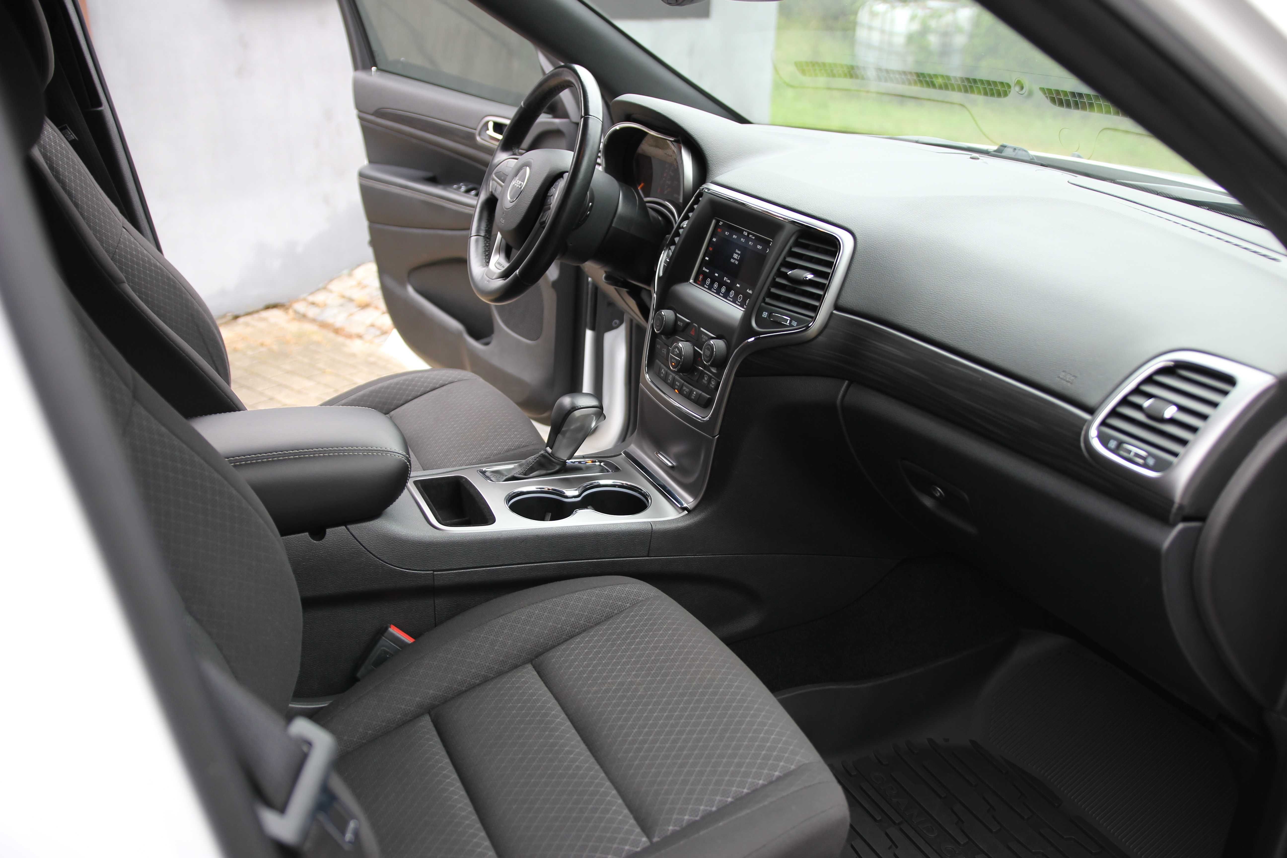 Jeep Grand Cherokee 2021r.