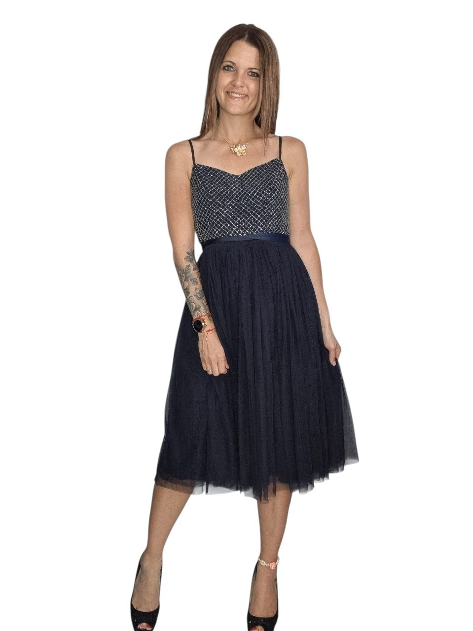 Piękna granatowa sukienka Needle&Thread rozmiar S 36