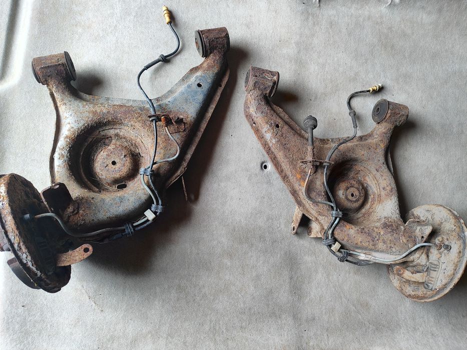 wahacz ABS zawieszenia tył tylny Seicento Cinquecento tylni piasta