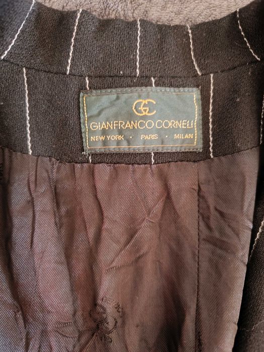 Піджак чорний у мілку смужку