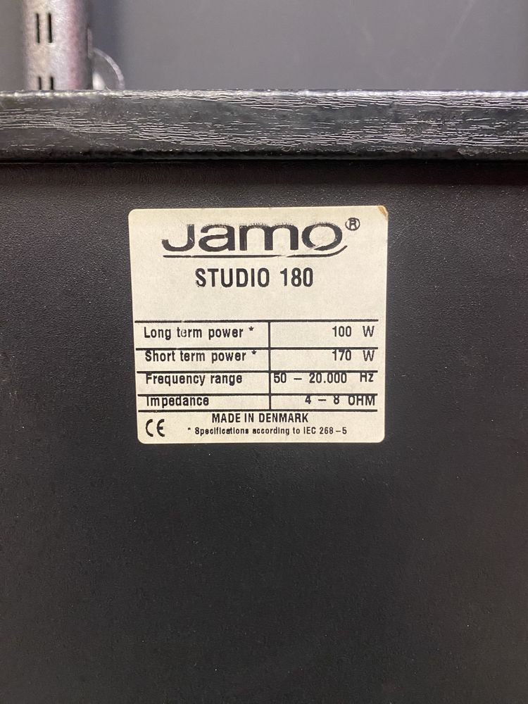 Kolumny Jamo Studio 180