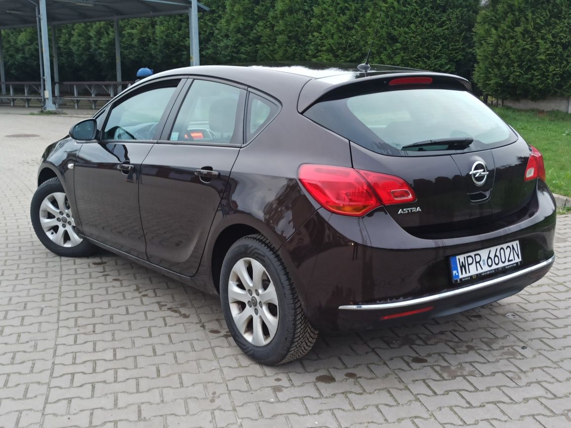 Opel Astra J 1.4T_Brązowa_Polski salon_Oryginalny przebieg_Super stan