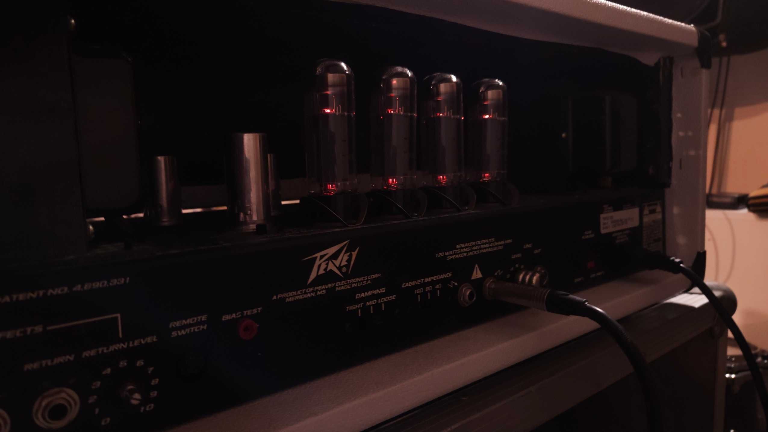 Peavey Triple X Wzmacniacz lampowy biały
