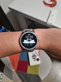 Nowy smartwatch damski