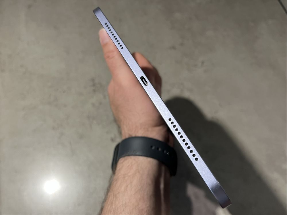  Apple iPad Air 5 10.9 2022 64Gb Wi-Fi Purple