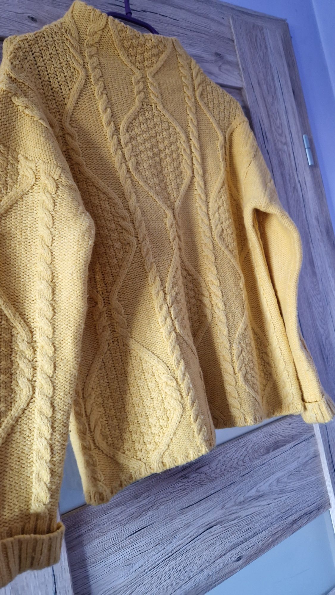 Sweter sweterek golf Reserved r.S musztardowy