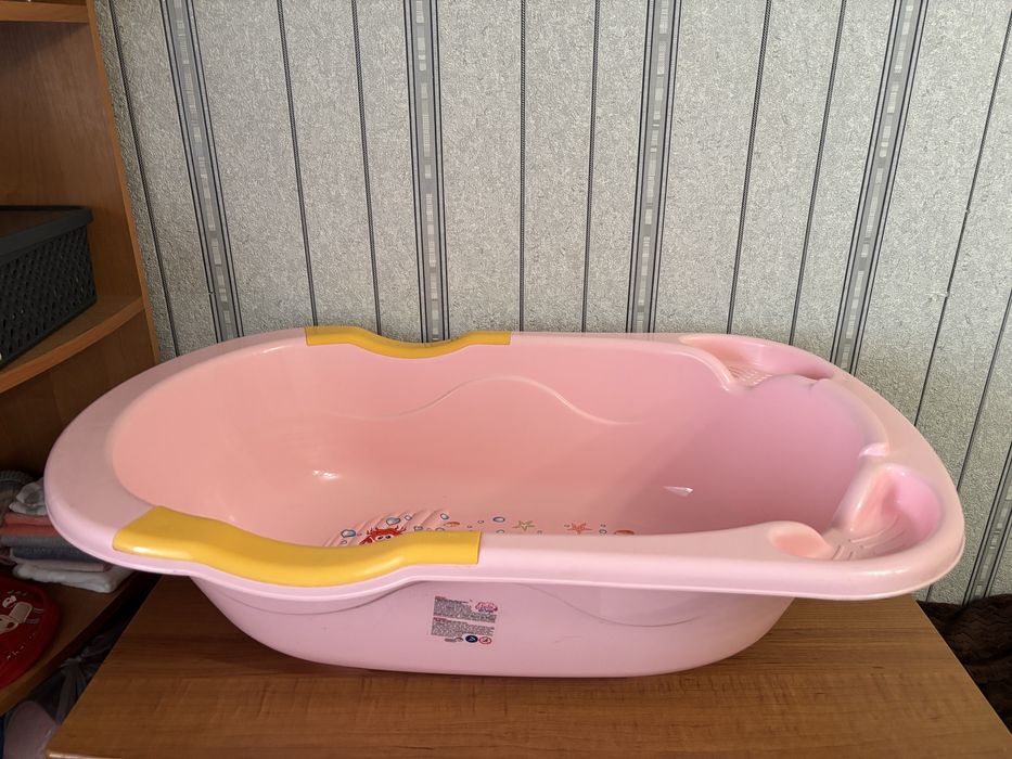 Дитяча ванночка
