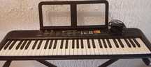 Teclado Yamaha com Suporte + Fonte