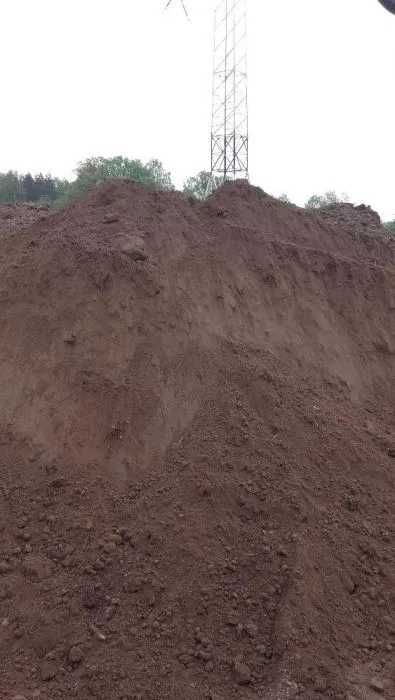 Ziemia humus. Czarnoziem Pod trawnik